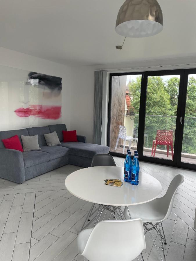 Lady - Victoria Residence By Oneapartments 소포트 외부 사진